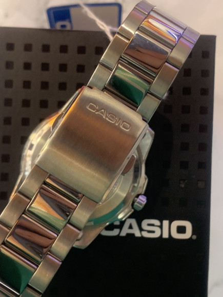CASIO (5250w) Чоловічий годинник. Оригінал.