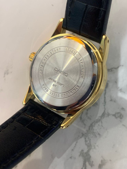 CASIO (26-80w) Жіночий наручний годинник.Оригінал. 