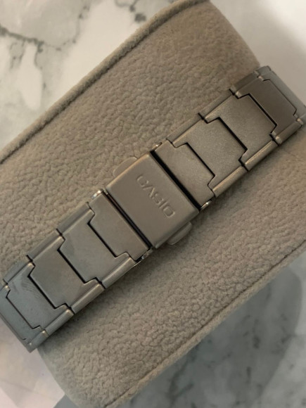 CASIO (28-80w) Жіночий наручний годинник. Оригінал.