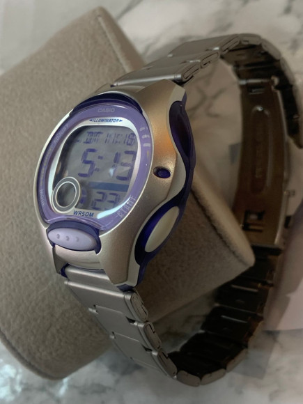 CASIO (28-80w) Жіночий наручний годинник. Оригінал.