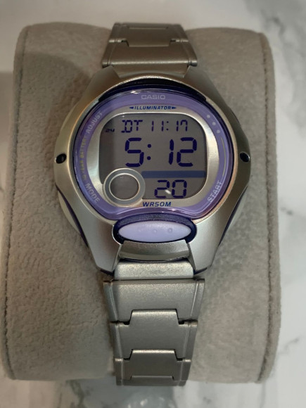 CASIO (28-80w) Жіночий наручний годинник. Оригінал.